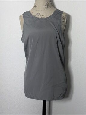 Worthington Gray Sleeveless Tank Top